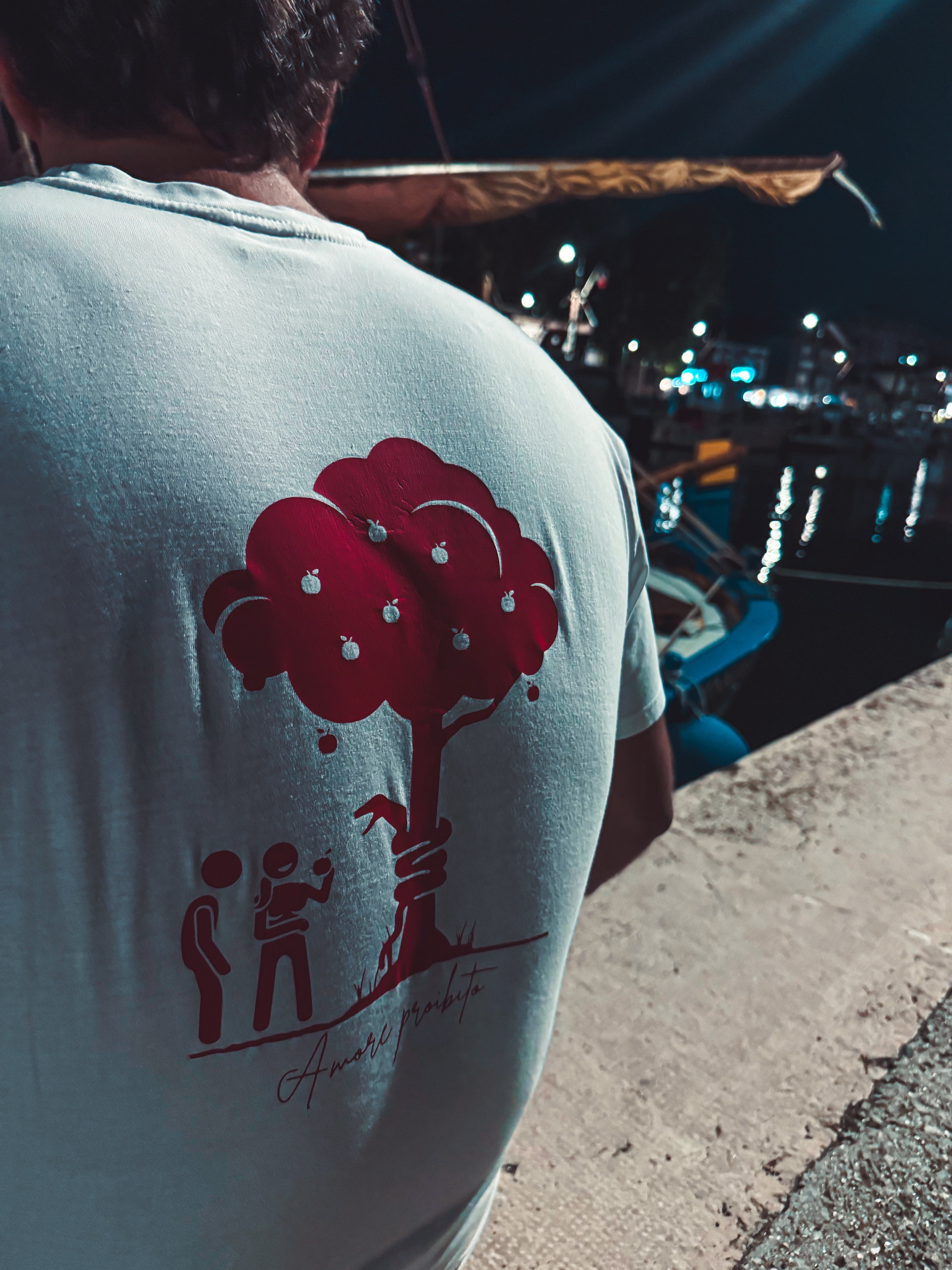 Tee - Amore Proibito